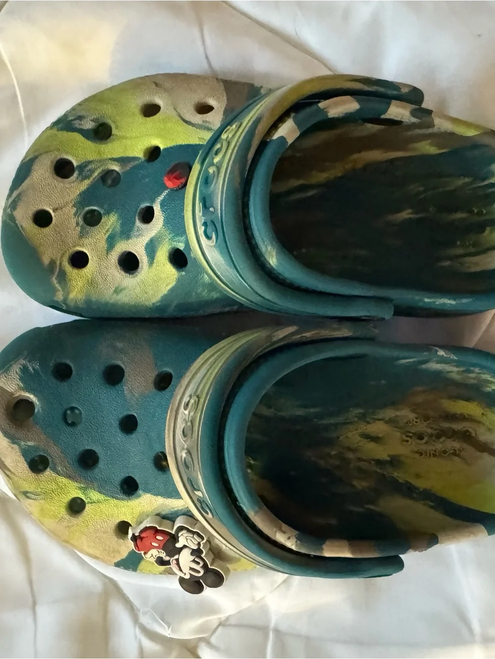 CROCS Kids Marbled Teal and Lime Clog
